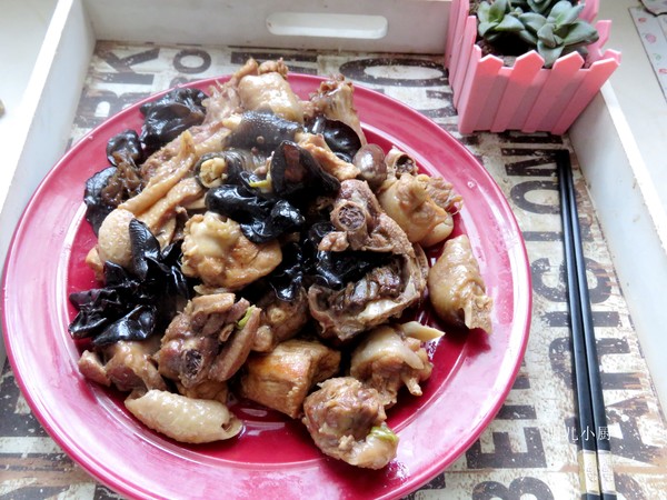 大盤雞的做法-家常味燉菜譜-易網健康養生網 大盤雞的做法-家常味燉菜譜