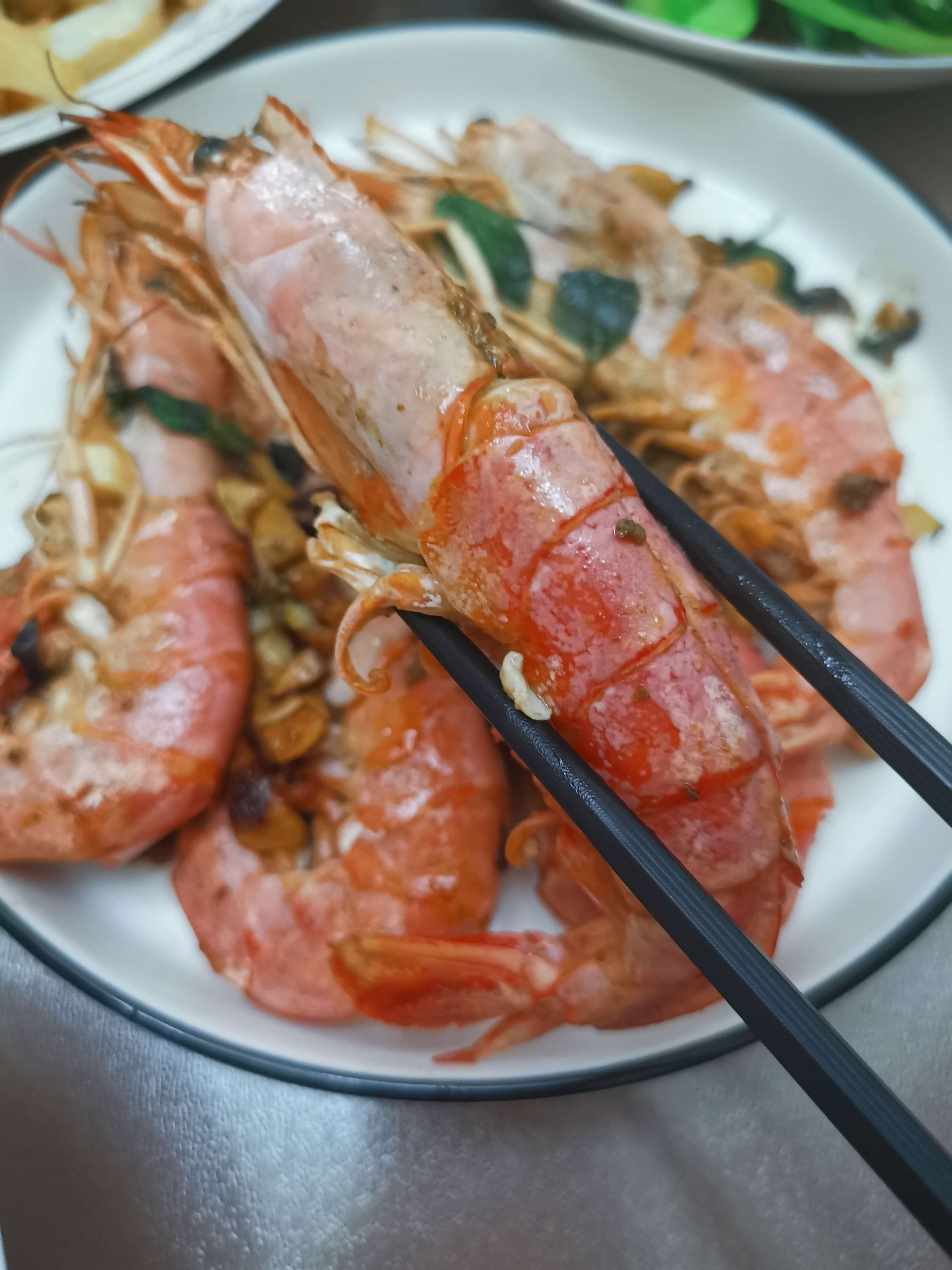 金不換煎大蝦的做法-咸鮮味煎菜譜-易網(wǎng)健康養(yǎng)生網(wǎng) 金不換煎大蝦的做法-咸鮮味煎菜譜