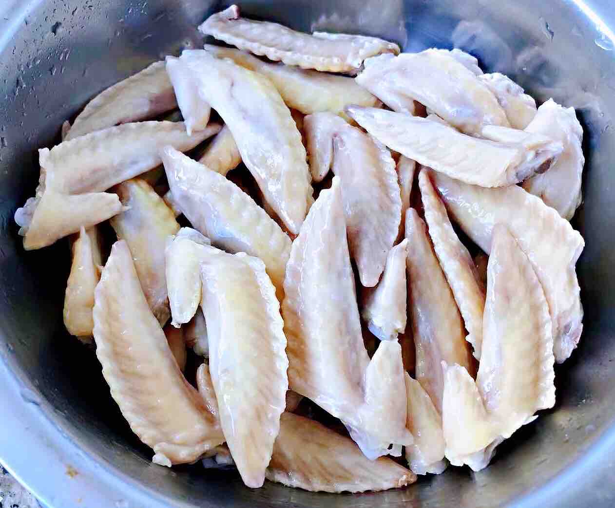 香辣雞翅尖的做法-香辣味燉菜譜-易網健康養生網 香辣雞翅尖的做法-香辣味燉菜譜