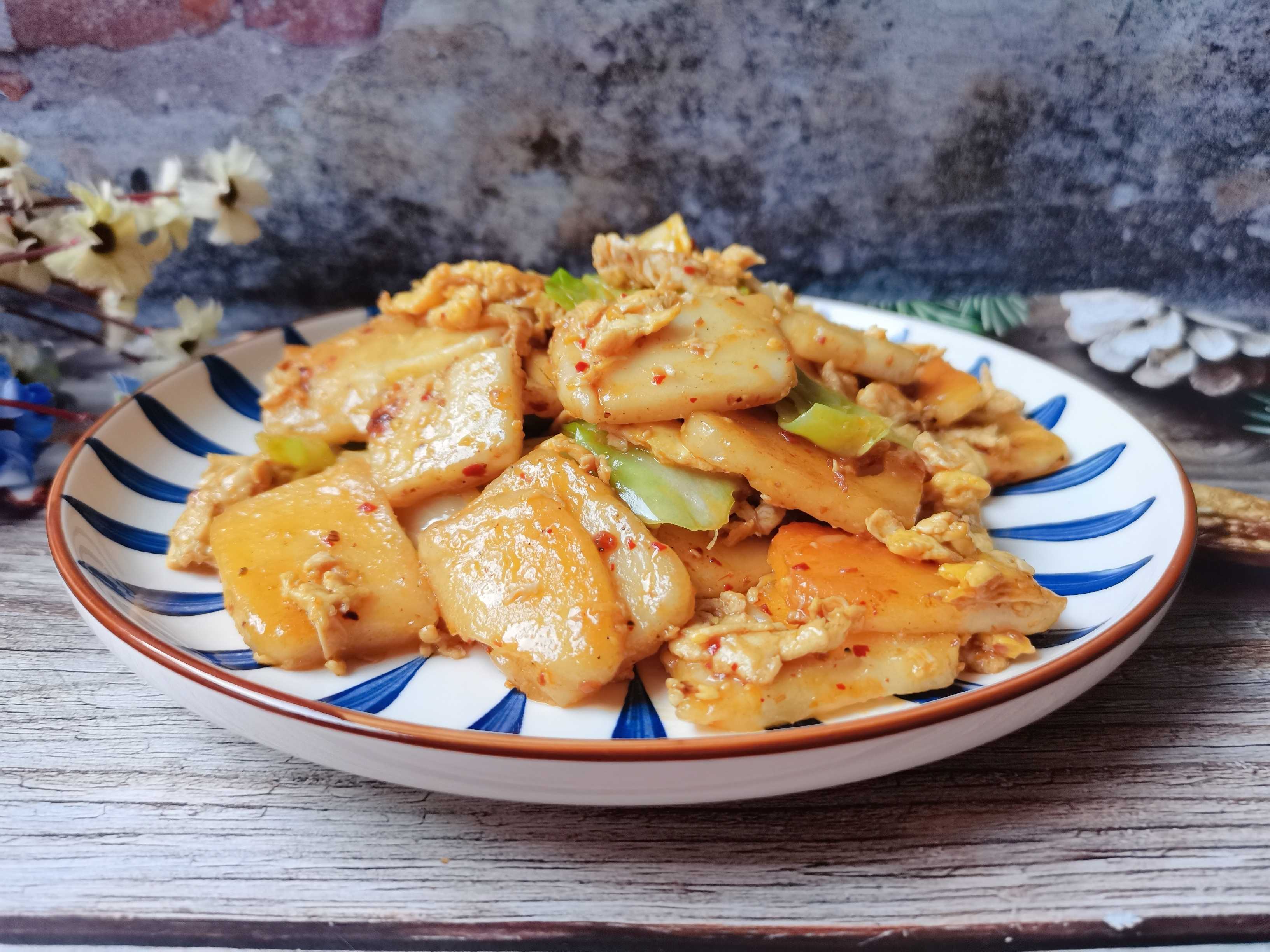 辣味年糕的做法-香辣味炒菜譜-易網健康養生網 辣味年糕的做法-香辣味炒菜譜