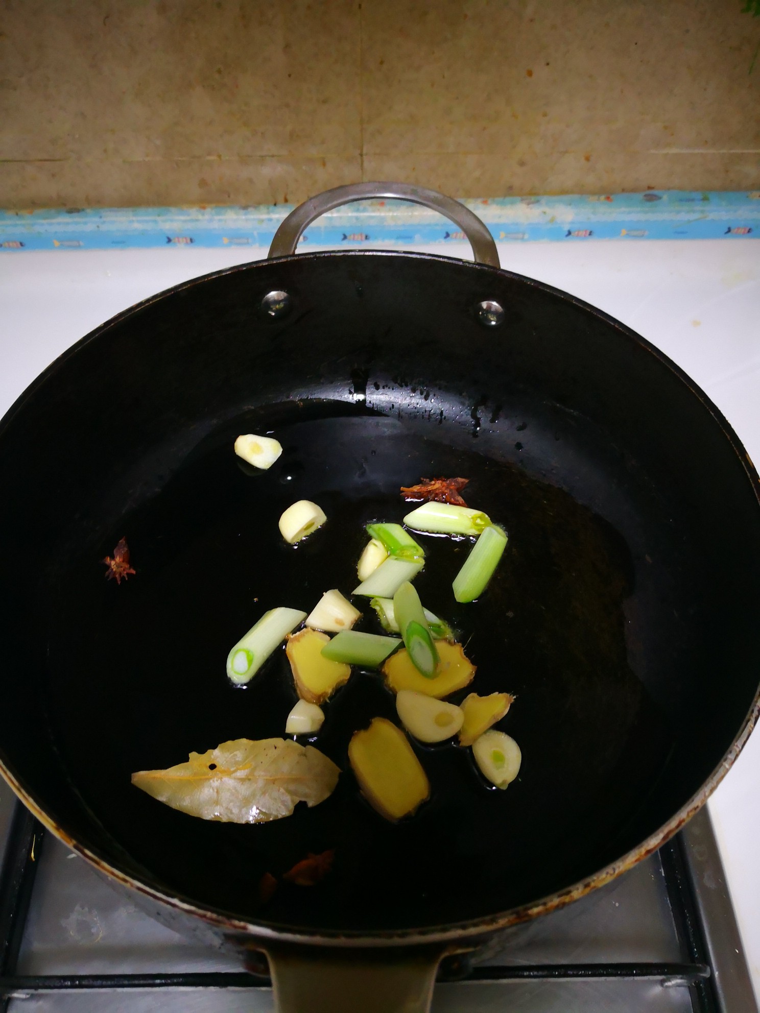 茄汁青魚的做法-家常味燉菜譜