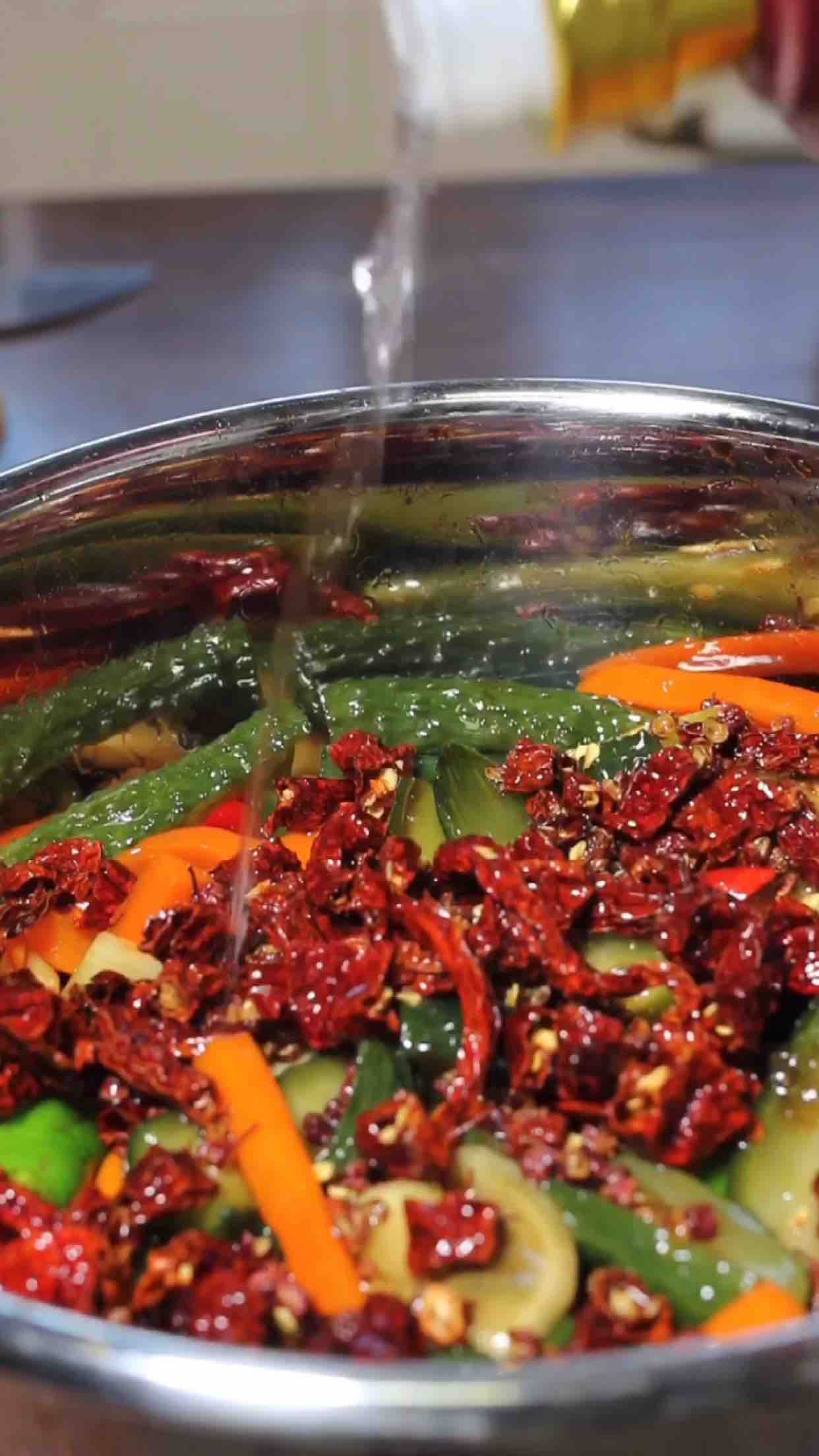 香辣黃瓜小菜的做法-香辣味腌菜譜