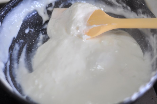 無(wú)油版烤牛奶的做法-家常味烘焙菜譜-易網(wǎng)健康養(yǎng)生網(wǎng) 無(wú)油版烤牛奶的做法-家常味烘焙菜譜