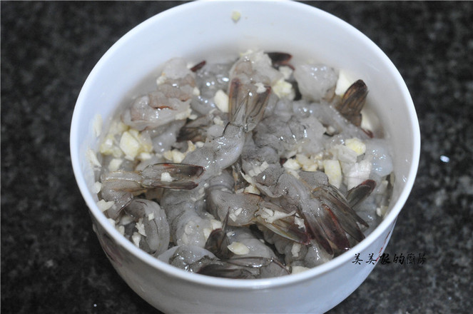 蒜香黃油蝦的做法-蒜香味炒菜譜-易網(wǎng)健康養(yǎng)生網(wǎng) 蒜香黃油蝦的做法-蒜香味炒菜譜