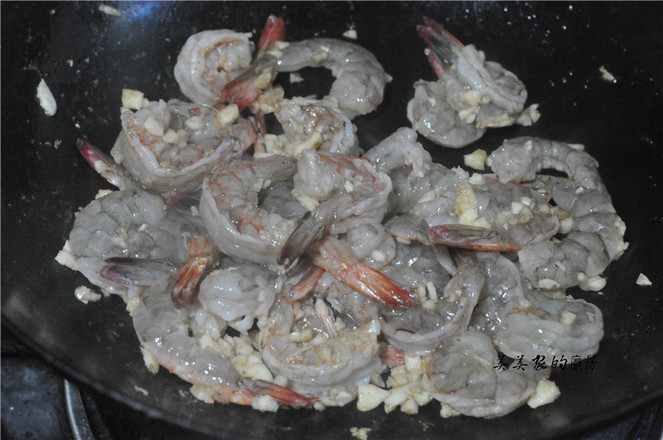 蒜香黃油蝦的做法-蒜香味炒菜譜-易網(wǎng)健康養(yǎng)生網(wǎng) 蒜香黃油蝦的做法-蒜香味炒菜譜