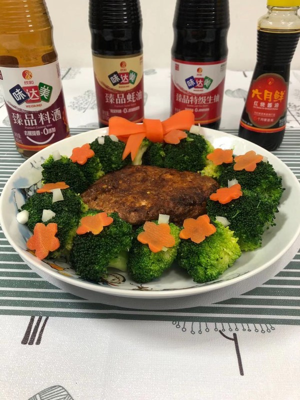圣誕花環(huán)雞扒的做法-香辣味煎菜譜-易網(wǎng)健康養(yǎng)生網(wǎng) 圣誕花環(huán)雞扒的做法-香辣味煎菜譜