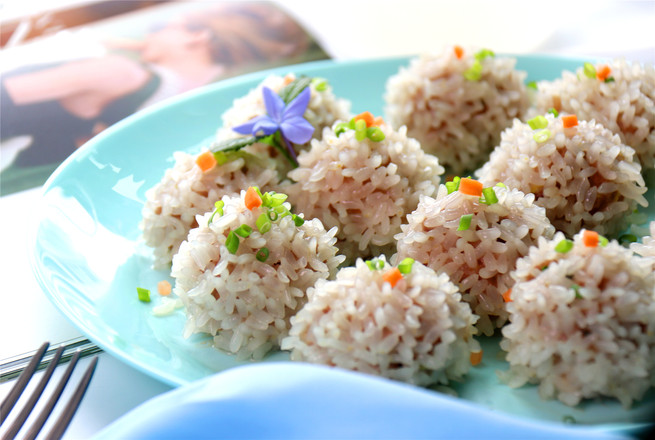 一口一個肉丸子,孩子都不挑食了的做法-家常味蒸菜譜-易網健康養生網 一口一個肉丸子,孩子都不挑食了的做法-家常味蒸菜譜