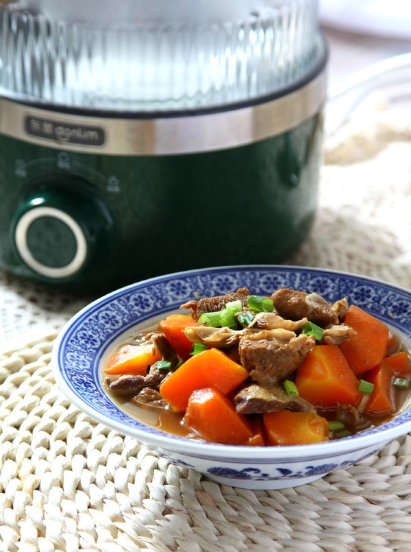 #冬至大如年#胡蘿卜燜羊肉的做法-咸鮮味煮菜譜-易網健康養生網 #冬至大如年#胡蘿卜燜羊肉的做法-咸鮮味煮菜譜