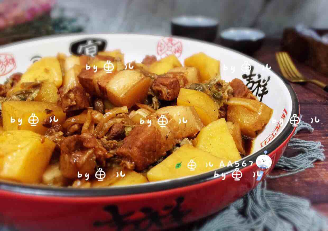 紅燒肉燉土豆酸菜的做法-家常味燉菜譜-易網健康養生網 紅燒肉燉土豆酸菜的做法-家常味燉菜譜