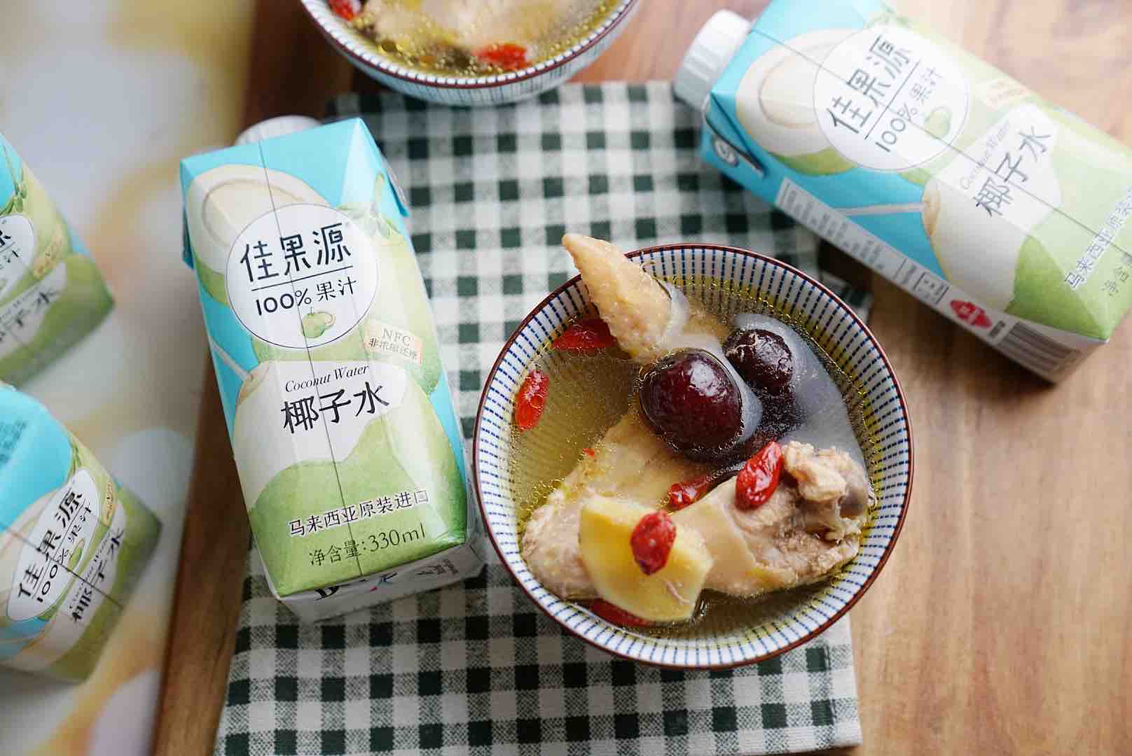 椰汁燉雞的做法-其它口味燉菜譜-易網健康養生網 椰汁燉雞的做法-其它口味燉菜譜