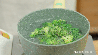 圣誕荔枝肉 寶寶輔食食譜的做法-家常味烙菜譜-易網健康養生網 圣誕荔枝肉 寶寶輔食食譜的做法-家常味烙菜譜