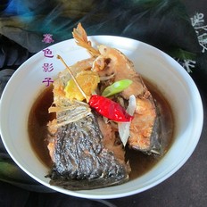清燉鯉魚的做法-香辣味燉菜譜