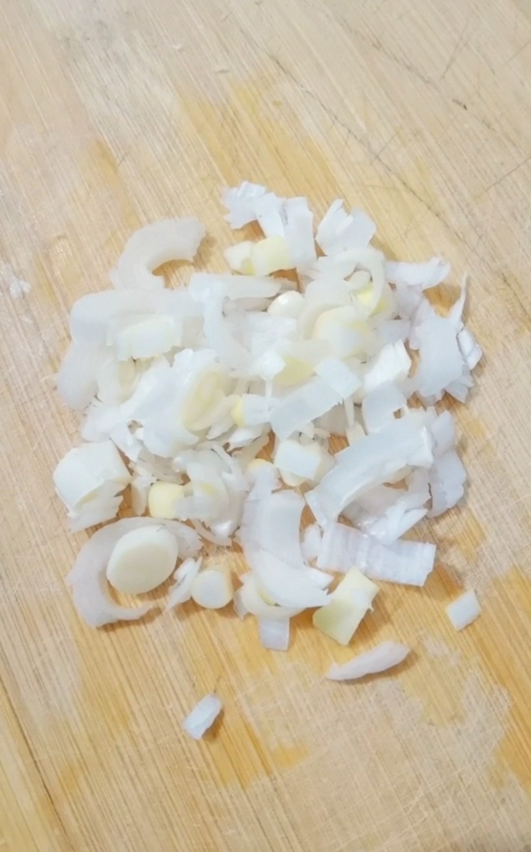 涼拌白菜絲的做法-咸鮮味拌菜譜