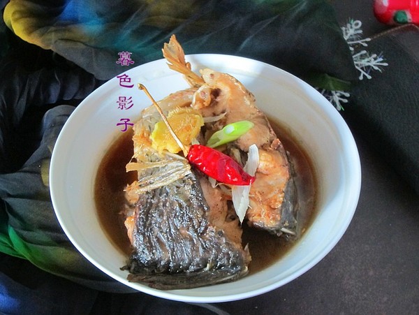 清燉鯉魚的做法-香辣味燉菜譜-易網健康養生網 清燉鯉魚的做法-香辣味燉菜譜