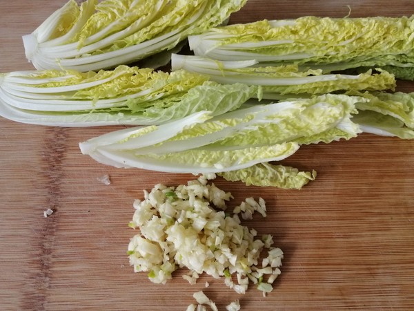 蠔油蒜蓉粉絲娃娃菜的做法-家常味蒸菜譜