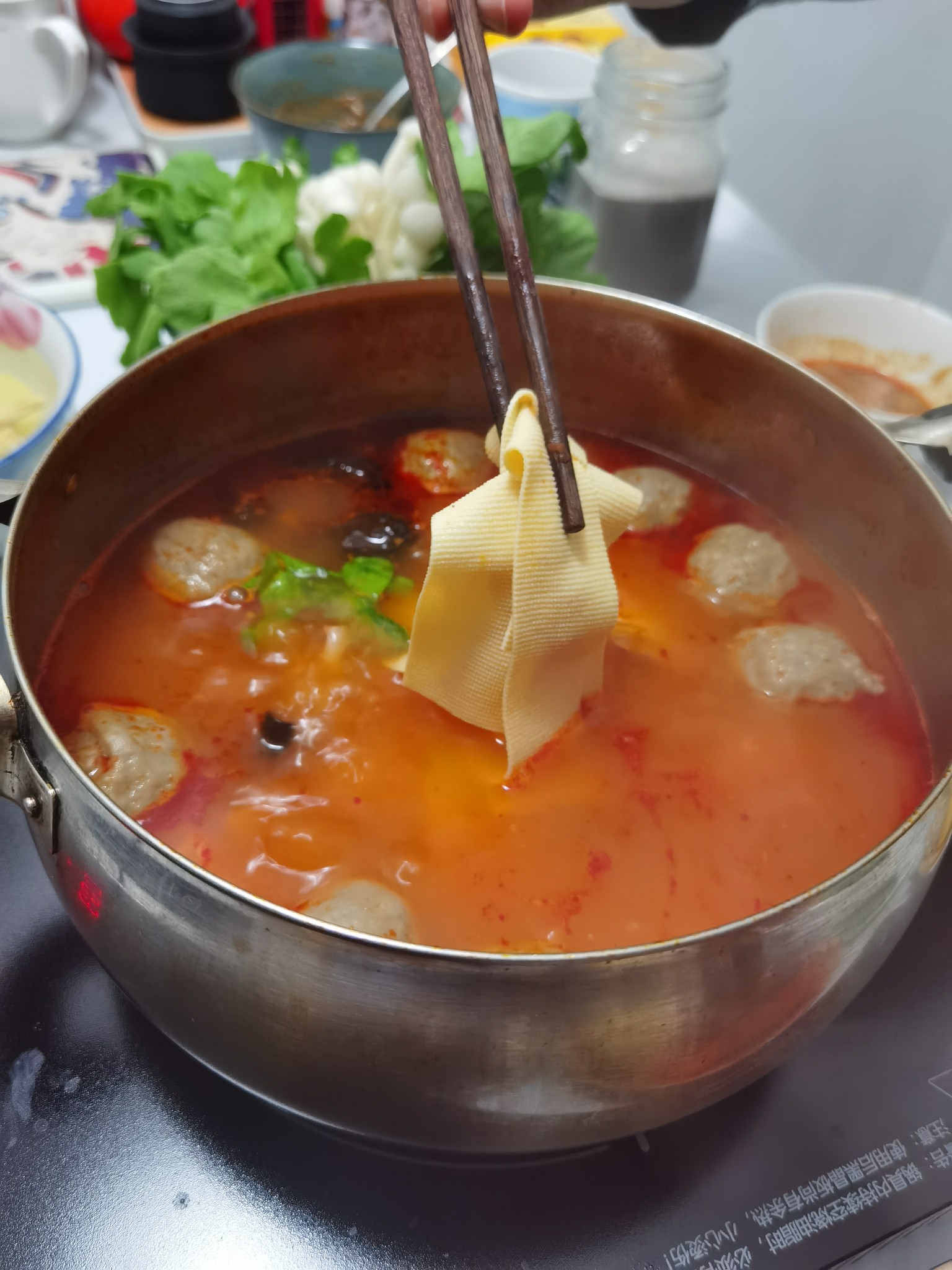 番茄牛腩涮涮鍋,冬天吃再適合不過了的做法-茄汁味煮菜譜-易網健康養生網 番茄牛腩涮涮鍋,冬天吃再適合不過了的做法-茄汁味煮菜譜