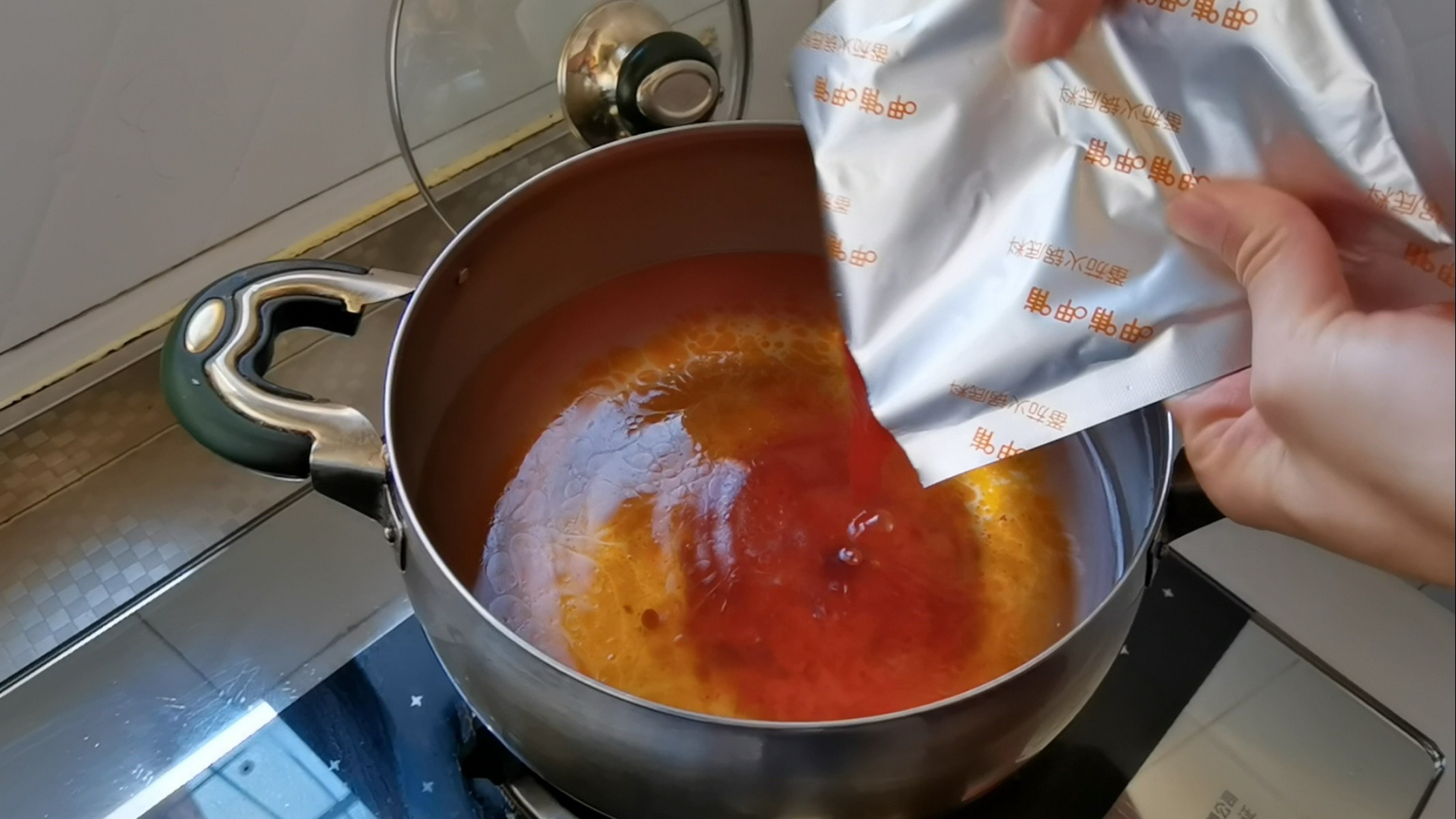 番茄牛腩涮涮鍋，冬天吃再適合不過了的做法-茄汁味煮菜譜