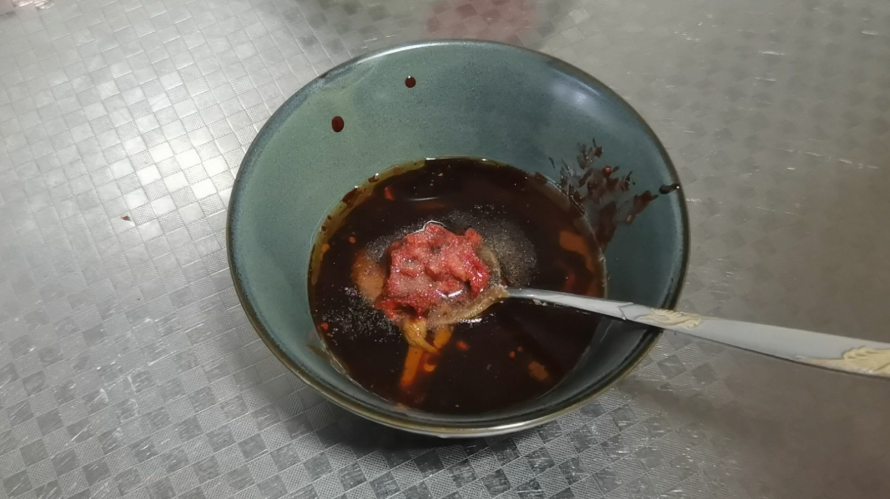 番茄牛腩涮涮鍋，冬天吃再適合不過了的做法-茄汁味煮菜譜