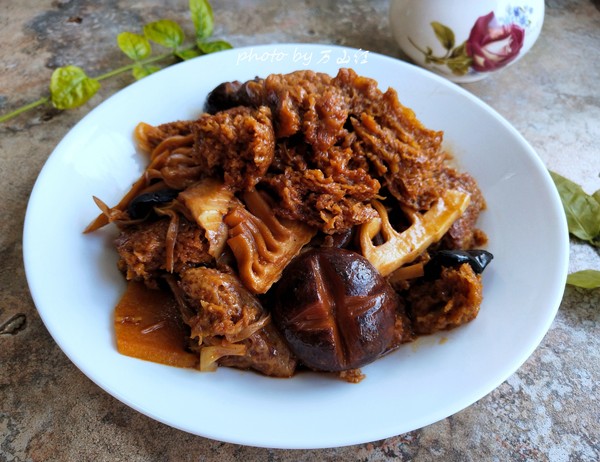 四鮮烤麩的做法-家常味燉菜譜-易網健康養生網 四鮮烤麩的做法-家常味燉菜譜