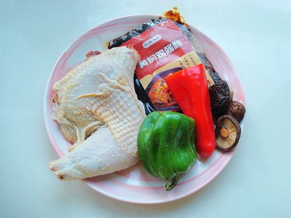 黃燜雞的做法-醬香味燒菜譜-易網<a href=http://www.aoa7937.com/ target=_blank class=infotextkey>健康養生</a>網 黃燜雞的做法-醬香味燒菜譜