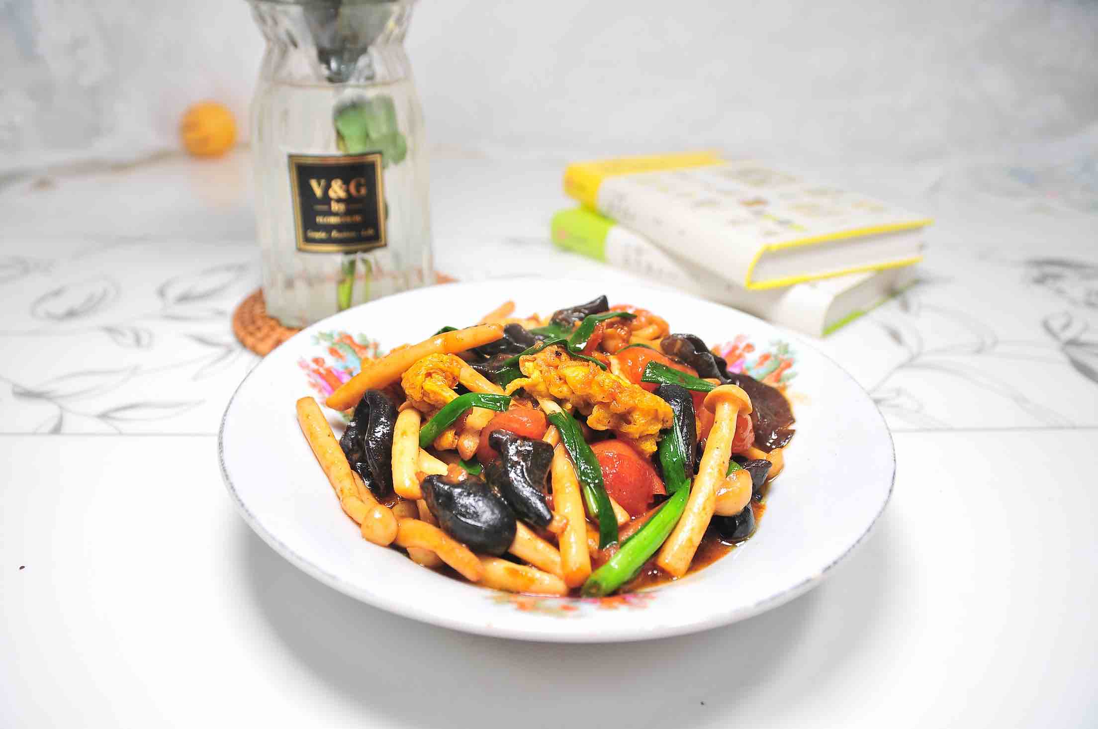 白玉菇炒三鮮的做法-家常味炒菜譜-易網健康養生網 白玉菇炒三鮮的做法-家常味炒菜譜