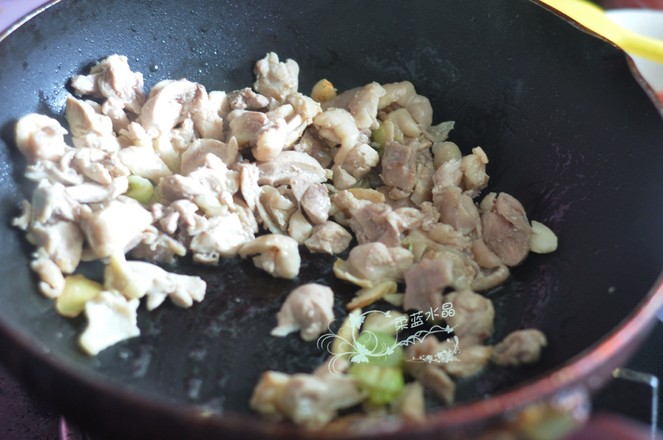 #冬至大如年#日式雞肉飯的做法-家常味燜菜譜-易網健康養生網 #冬至大如年#日式雞肉飯的做法-家常味燜菜譜