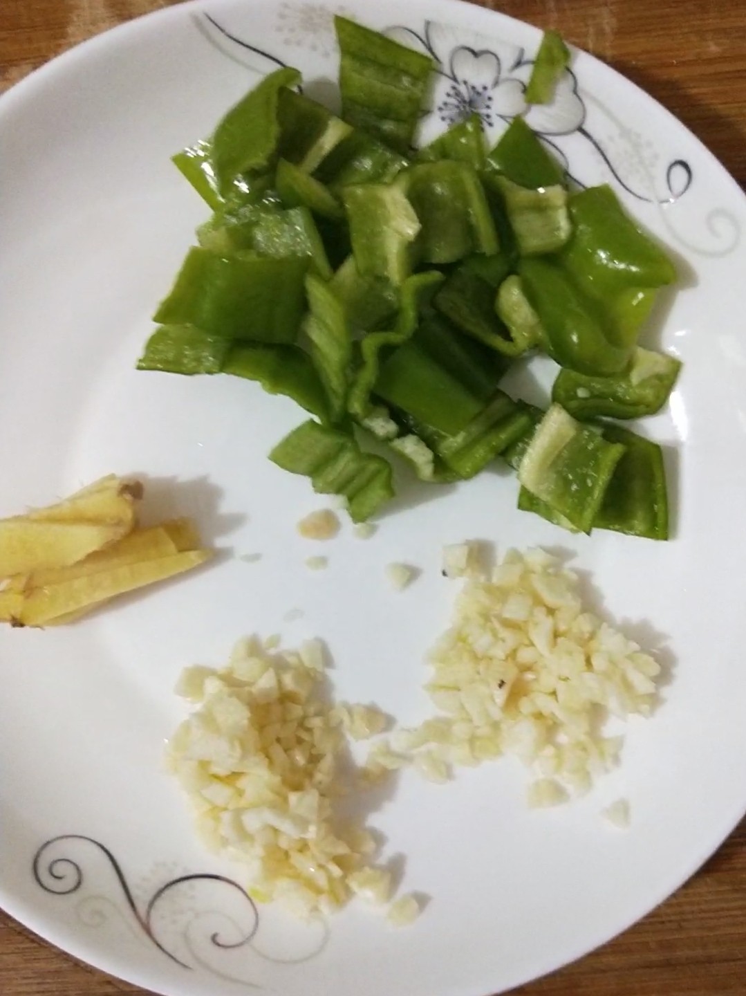 紅燒素茄子的做法-家常味炒菜譜