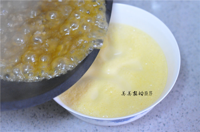 比布丁還要嫩的肉末水蒸蛋的做法-咸鮮味蒸菜譜-易網健康養生網 比布丁還要嫩的肉末水蒸蛋的做法-咸鮮味蒸菜譜