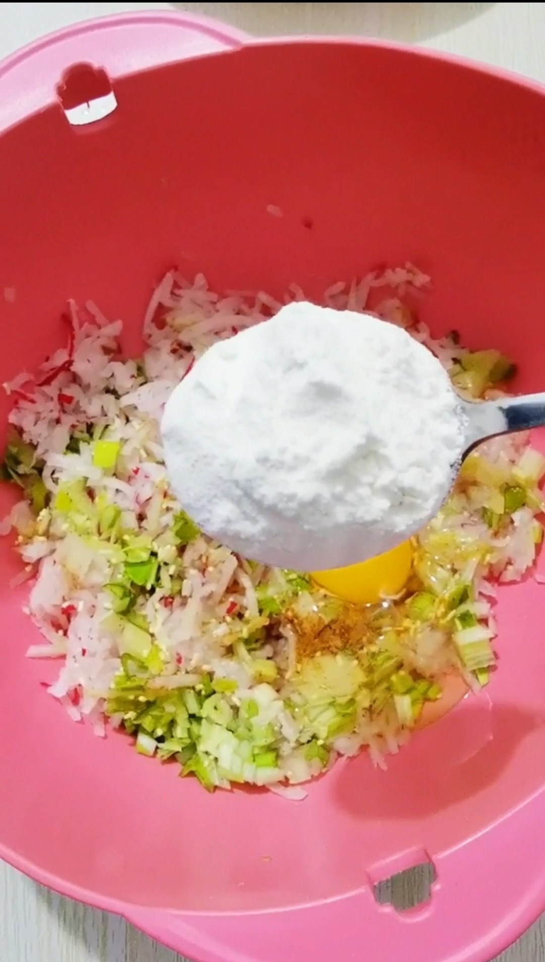 大蘿卜丸子的做法-咸鮮味炸菜譜