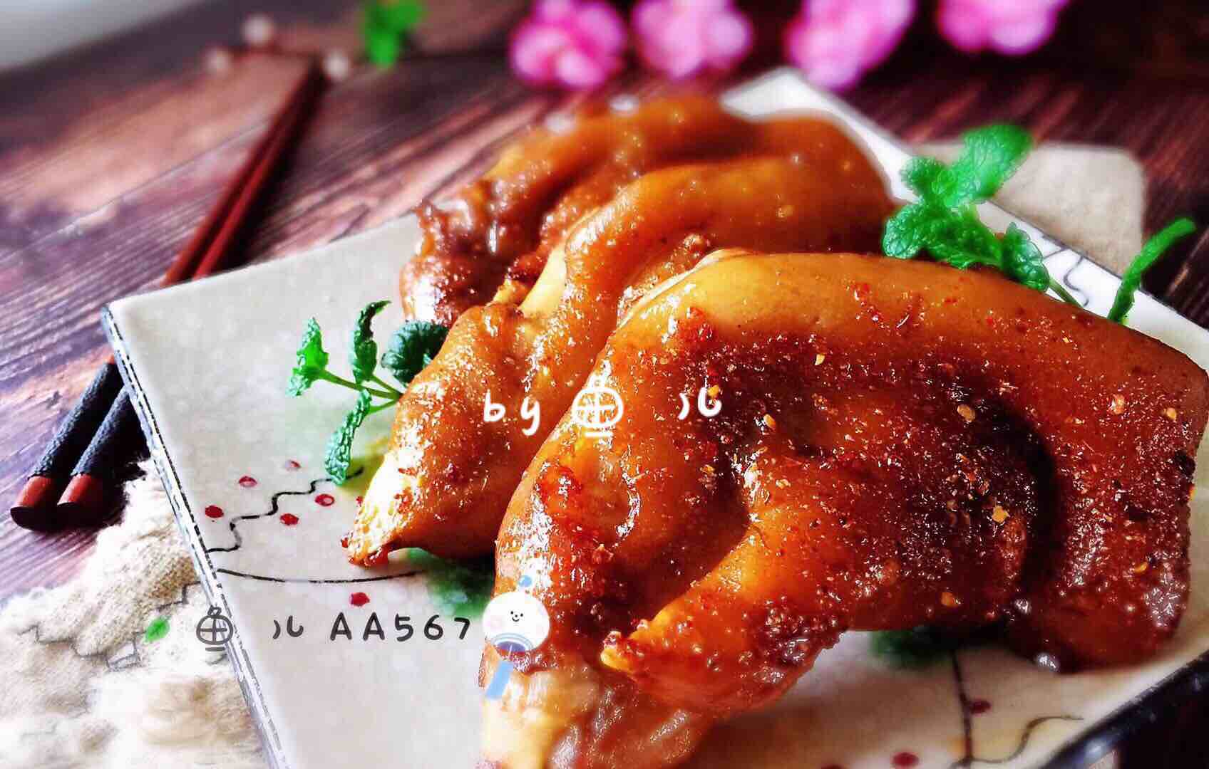 烤豬蹄的做法-香辣味烤菜譜-易網(wǎng)健康養(yǎng)生網(wǎng) 烤豬蹄的做法-香辣味烤菜譜