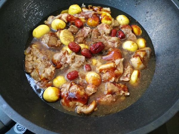#冬至大如年#五香栗子燜羊肉的做法-家常味燜菜譜