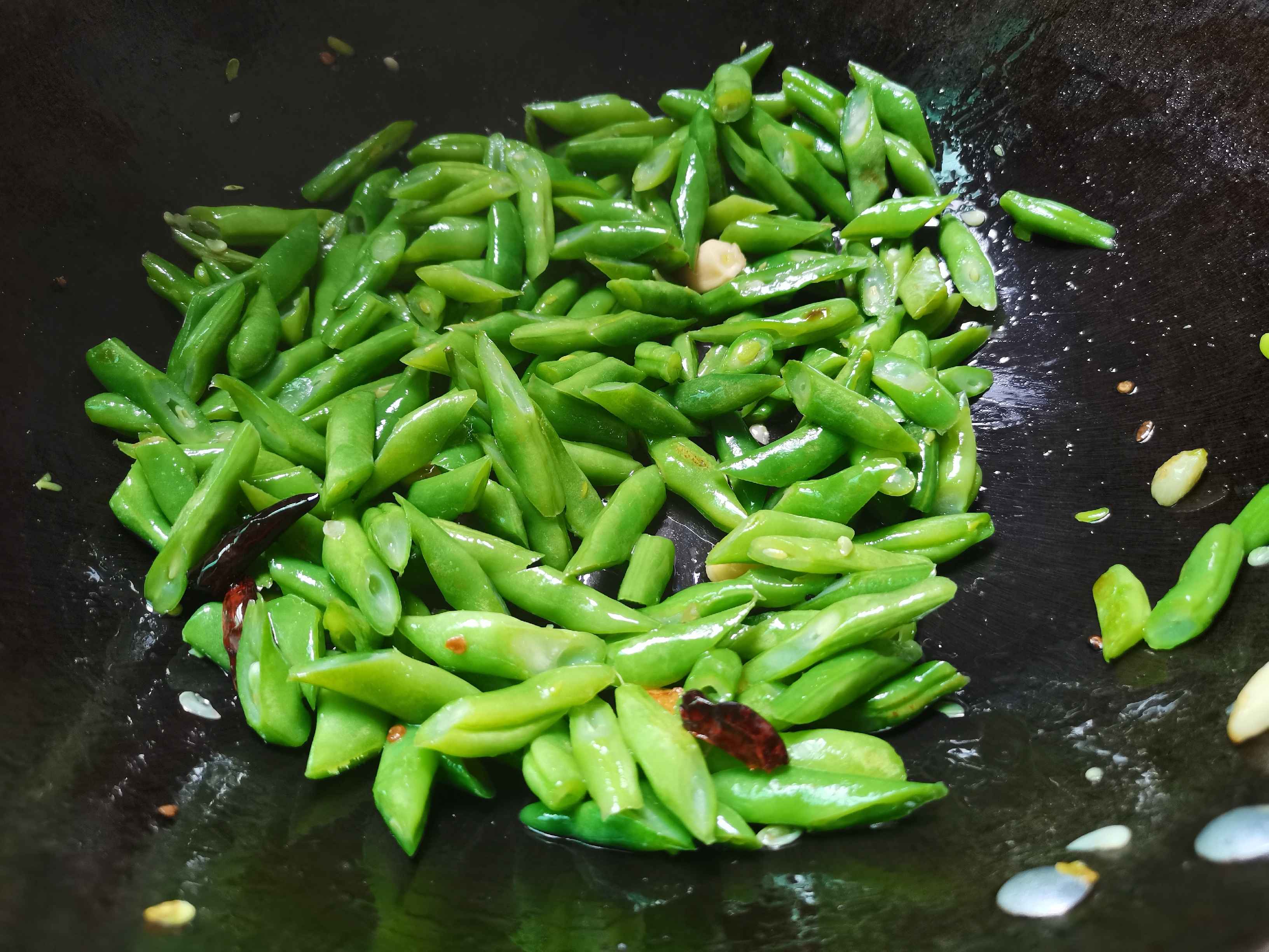 清炒四季豆的做法-家常味炒菜譜
