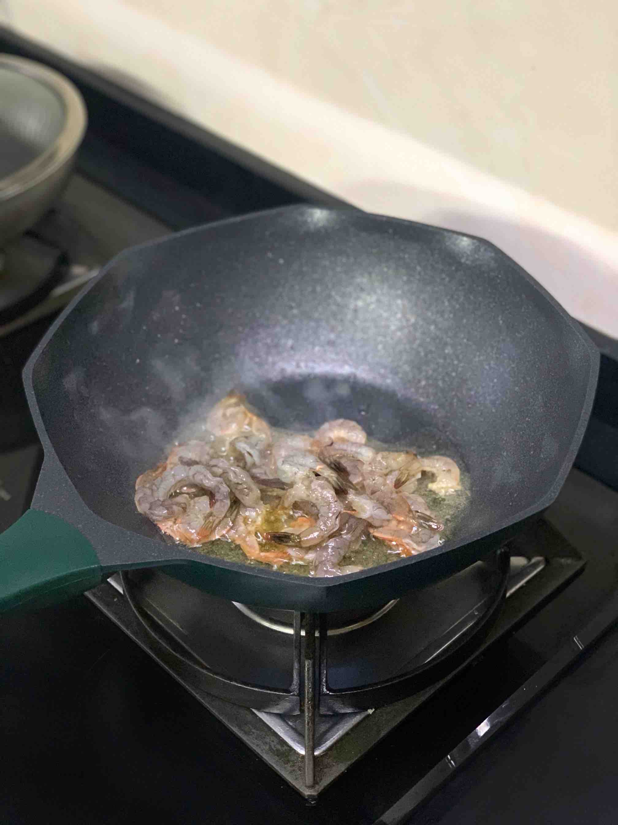 西蘭花蝦仁炒飯的做法-咸鮮味炒菜譜