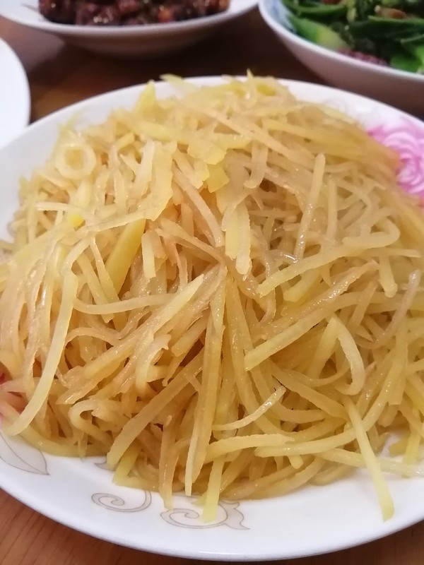 簡簡單單也不失美味~~醋溜土豆絲的做法-家常味炒菜譜-易網健康養生網 簡簡單單也不失美味~~醋溜土豆絲的做法-家常味炒菜譜