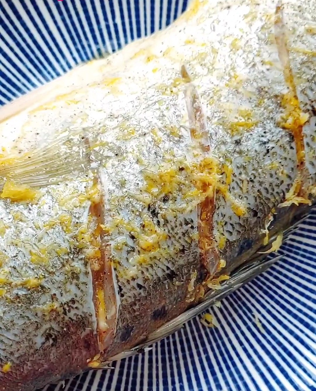 地中海風(fēng)味烤魚的做法-其它口味烤菜譜