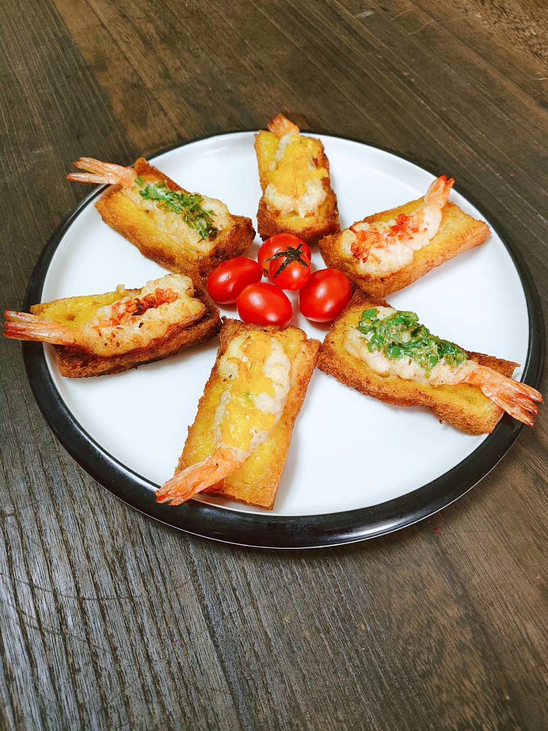 三彩大蝦的做法-家常味炸菜譜-易網健康養生網 三彩大蝦的做法-家常味炸菜譜
