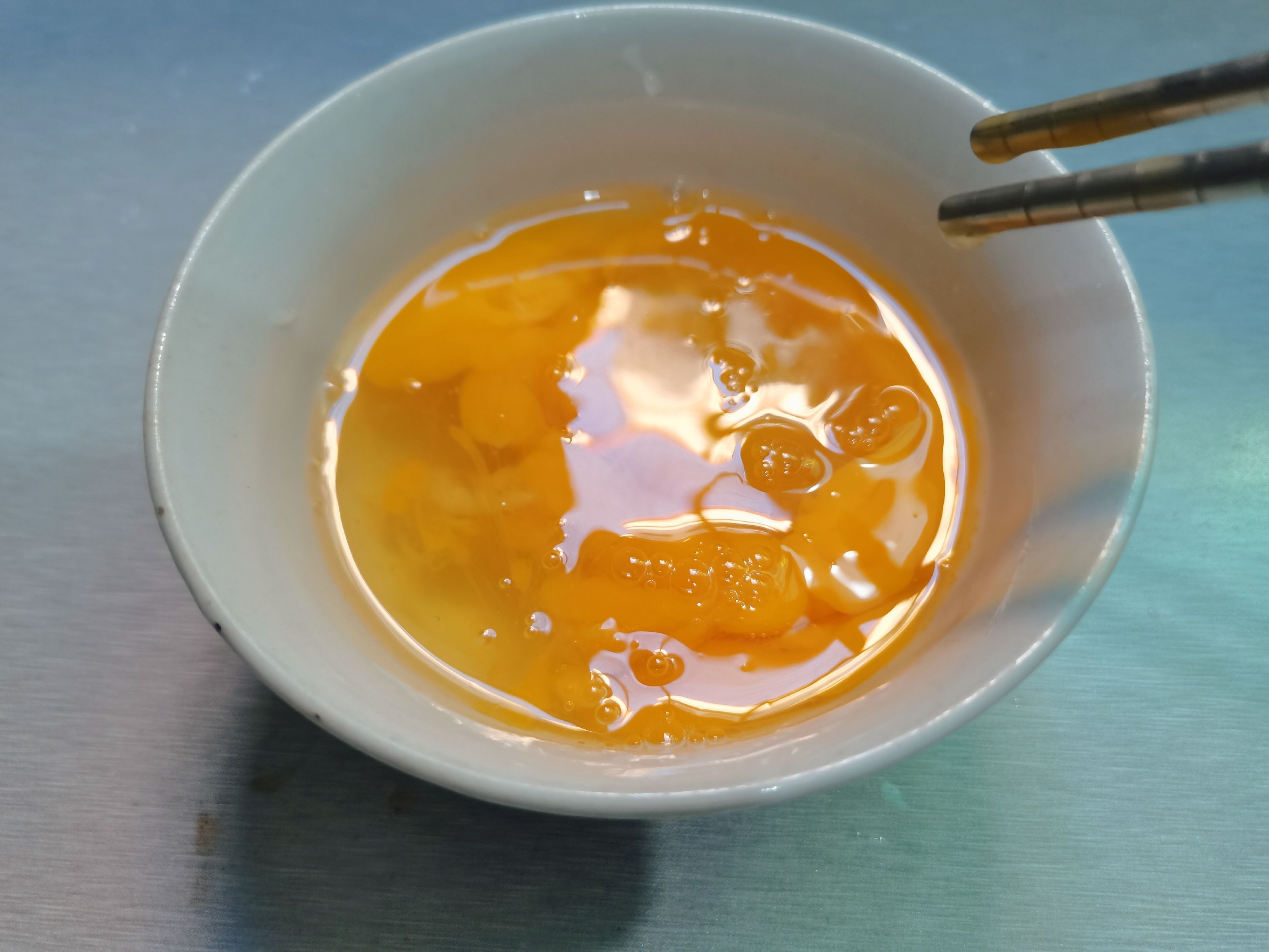 小蔥炒雞蛋，簡(jiǎn)單又快手的一道快手菜的做法-家常味炒菜譜