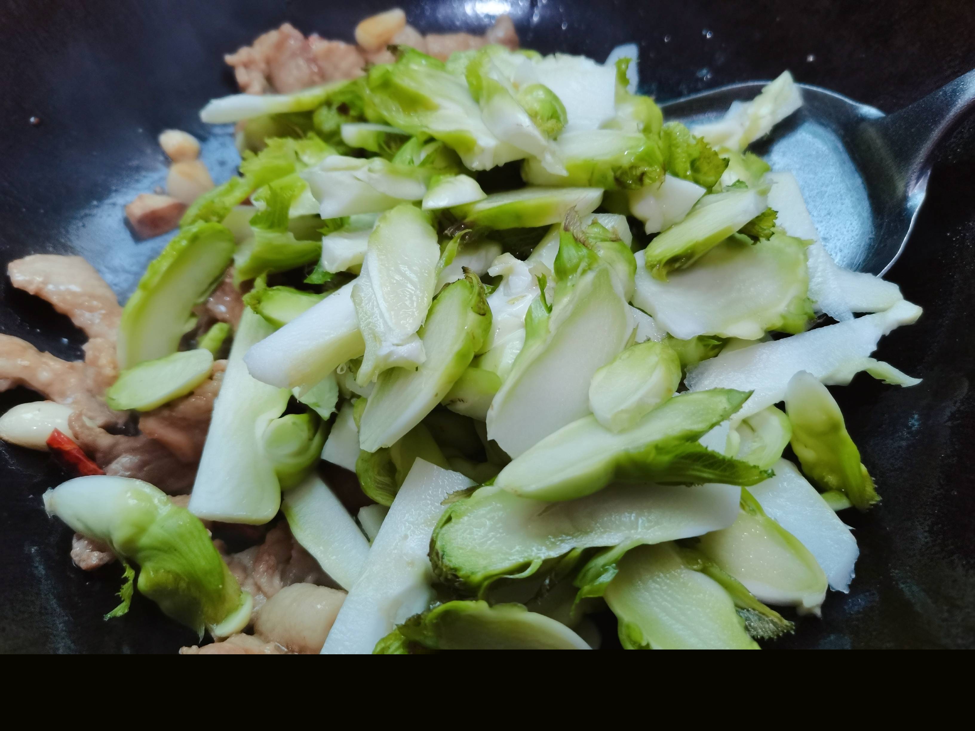 兒菜炒肉片的做法-家常味炒菜譜