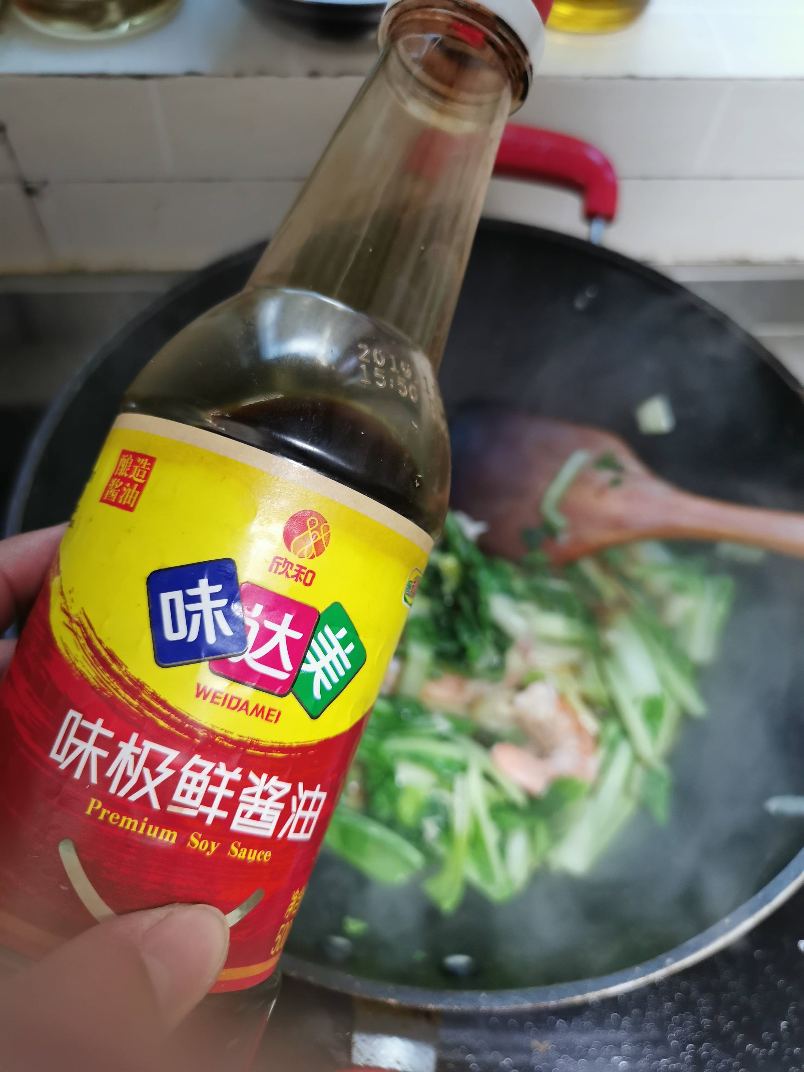 小白菜炒蝦仁的做法-咸鮮味炒菜譜