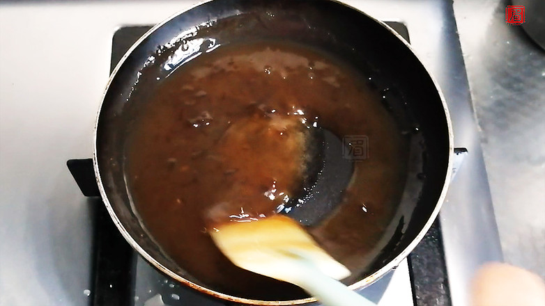 上海經(jīng)典小吃豬排年糕的做法-酸甜味炸菜譜