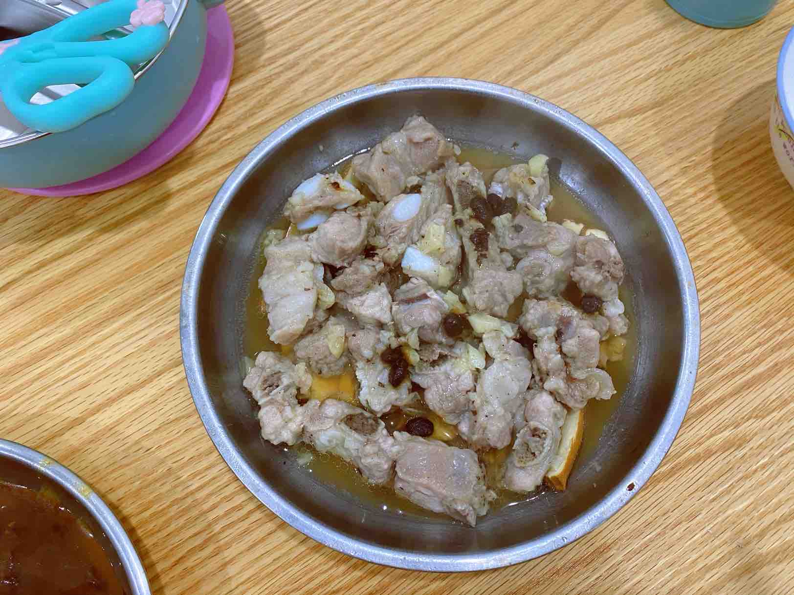豆干蒜蓉豆豉蒸排骨的做法-家常味蒸菜譜-易網(wǎng)健康養(yǎng)生網(wǎng) 豆干蒜蓉豆豉蒸排骨的做法-家常味蒸菜譜
