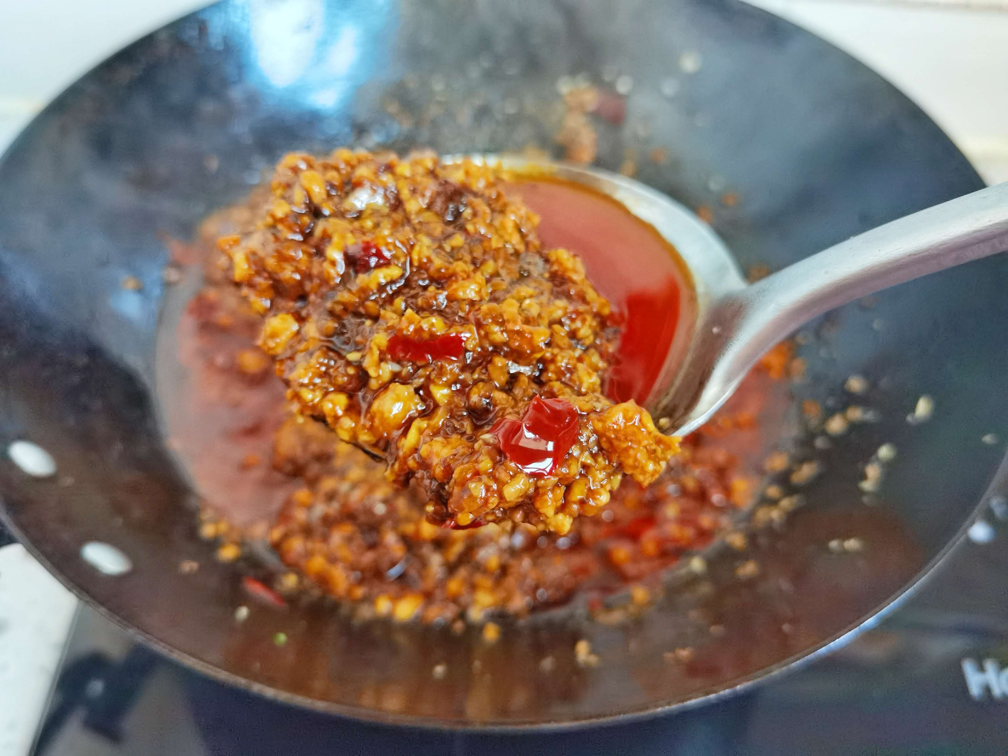 百搭萬能香菇肉醬-1勺醬拌面又拌飯,多吃兩三碗,不是窮是太好吃的做法-咸鮮味炒菜譜-易網(wǎng)健康養(yǎng)生網(wǎng) 百搭萬能香菇肉醬-1勺醬拌面又拌飯,多吃兩三碗,不是窮是太好吃的做法-咸鮮味炒菜譜