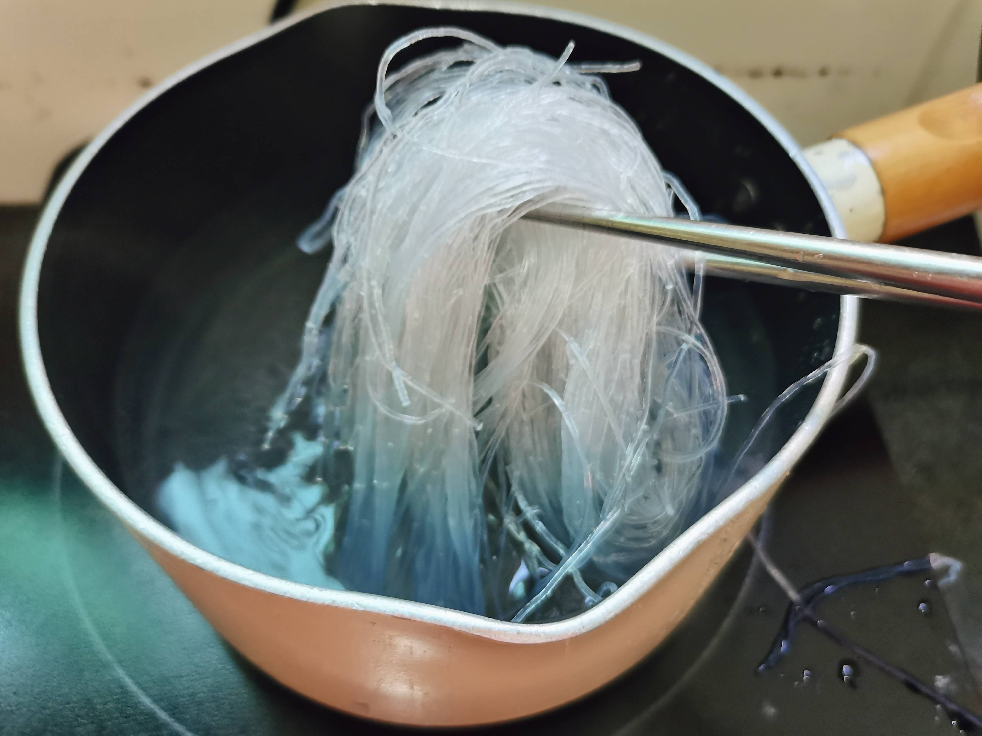 麻辣鴨血的做法-麻辣味煮菜譜