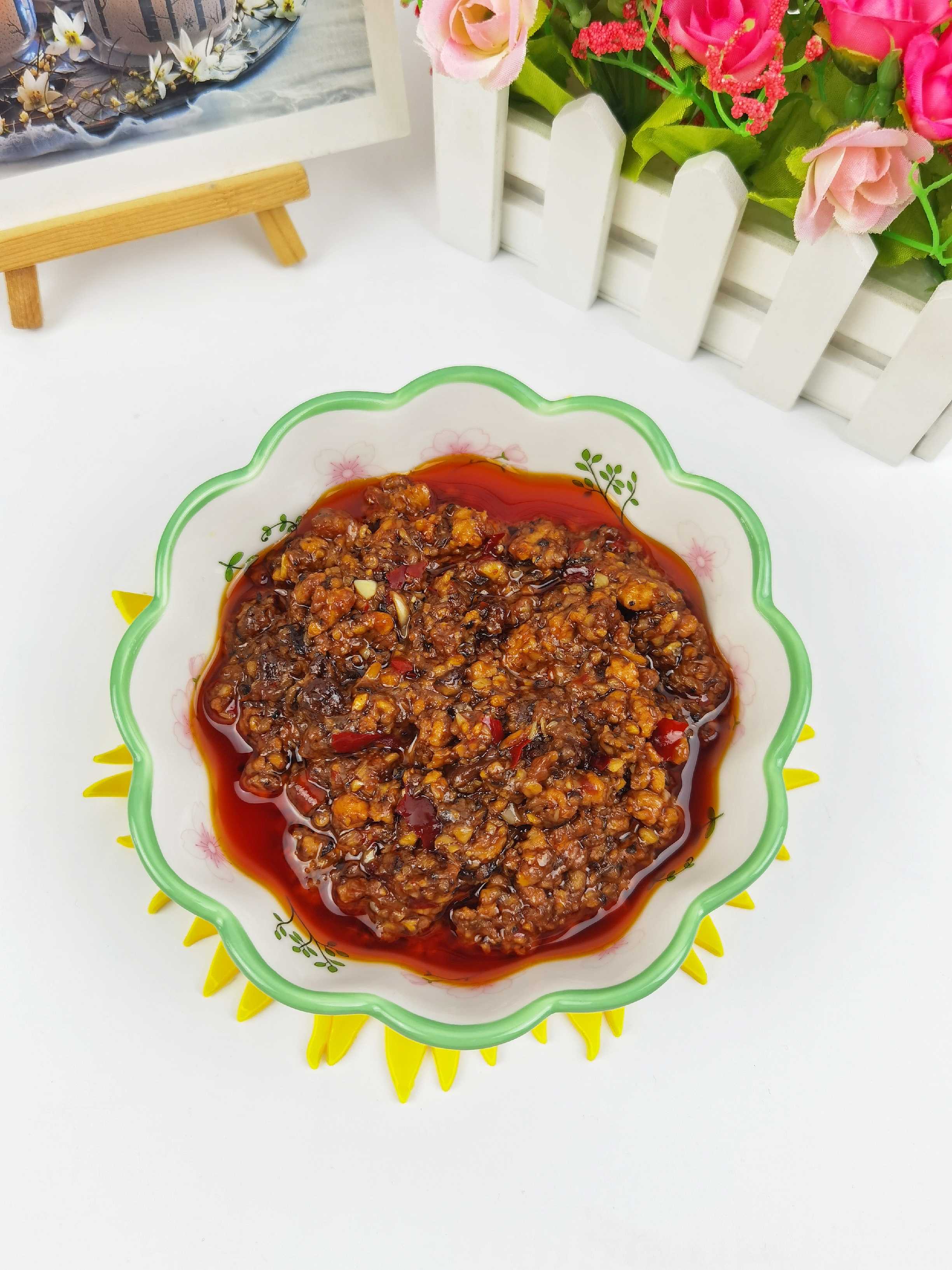 百搭萬能香菇肉醬-1勺醬拌面又拌飯,多吃兩三碗,不是窮是太好吃的做法-咸鮮味炒菜譜-易網(wǎng)健康養(yǎng)生網(wǎng) 百搭萬能香菇肉醬-1勺醬拌面又拌飯,多吃兩三碗,不是窮是太好吃的做法-咸鮮味炒菜譜