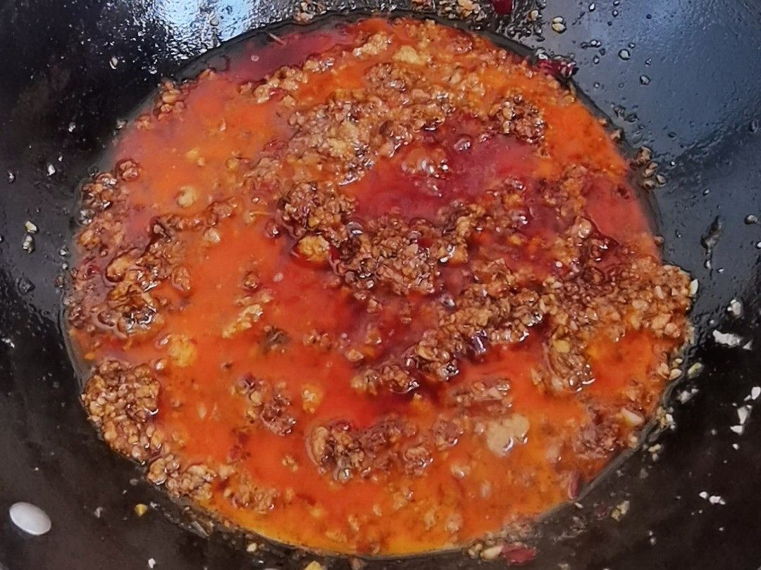 百搭萬能香菇肉醬-1勺醬拌面又拌飯,多吃兩三碗,不是窮是太好吃的做法-咸鮮味炒菜譜-易網(wǎng)健康養(yǎng)生網(wǎng) 百搭萬能香菇肉醬-1勺醬拌面又拌飯,多吃兩三碗,不是窮是太好吃的做法-咸鮮味炒菜譜