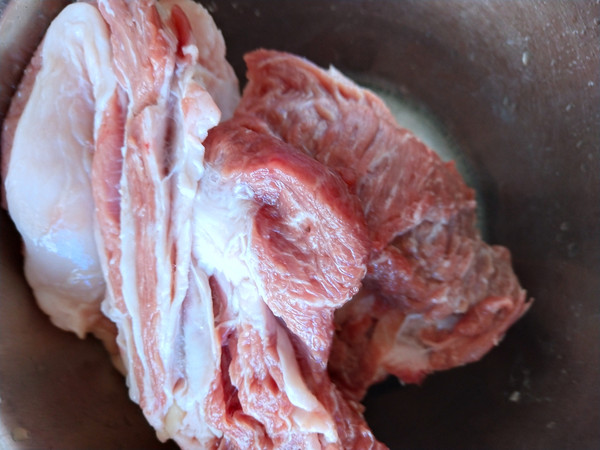 家庭版炙子烤肉的做法-咸鮮味炒菜譜-易網<a href=http://www.aoa7937.com/ target=_blank class=infotextkey>健康養生</a>網 家庭版炙子烤肉的做法-咸鮮味炒菜譜