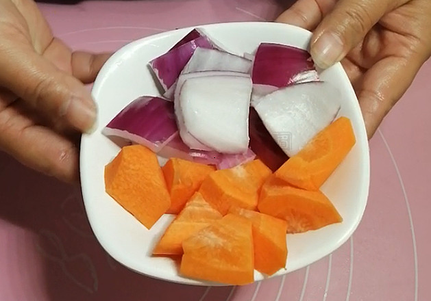 番茄牛腩(火鍋底料版)的做法-茄汁味燉菜譜-易網健康養生網 番茄牛腩(火鍋底料版)的做法-茄汁味燉菜譜