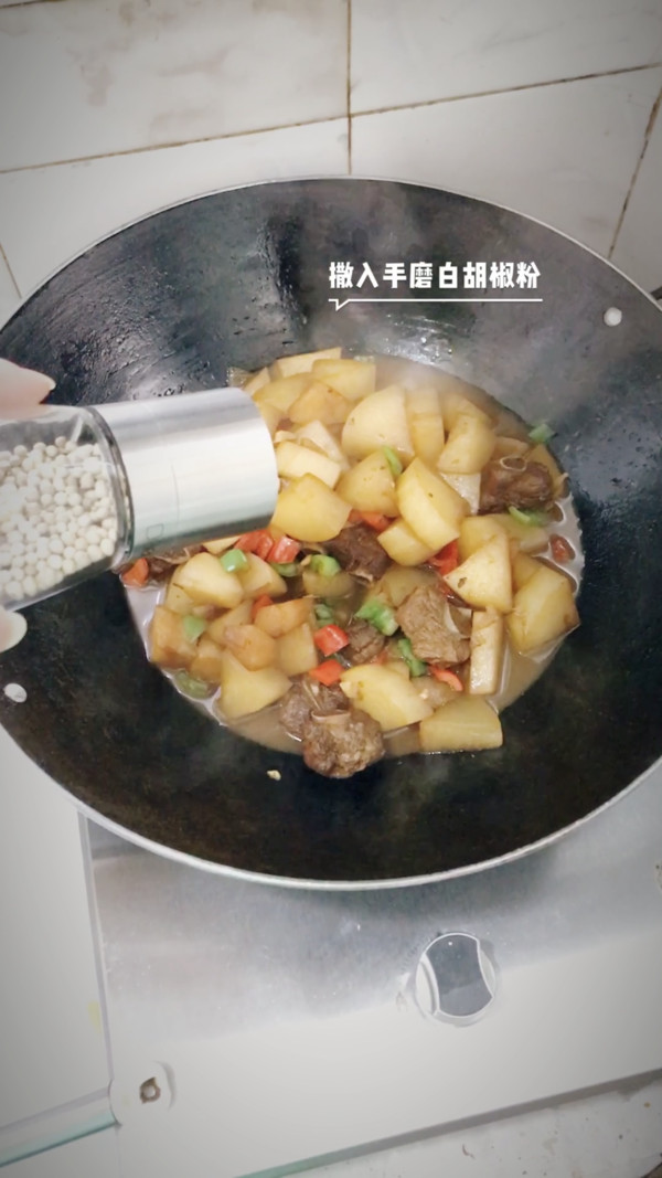 蘿卜燒排骨的做法-家常味燒菜譜