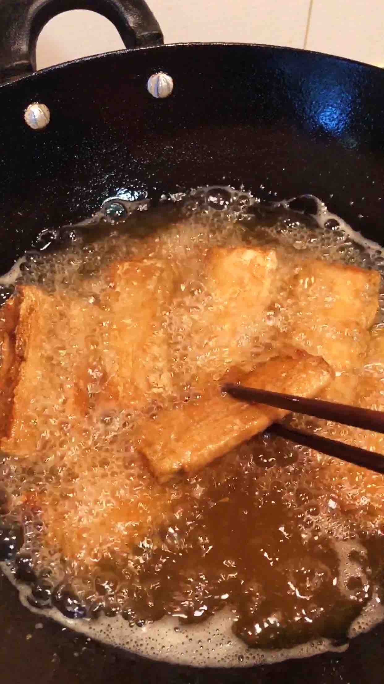 干炸帶魚的做法-魚香味炸菜譜