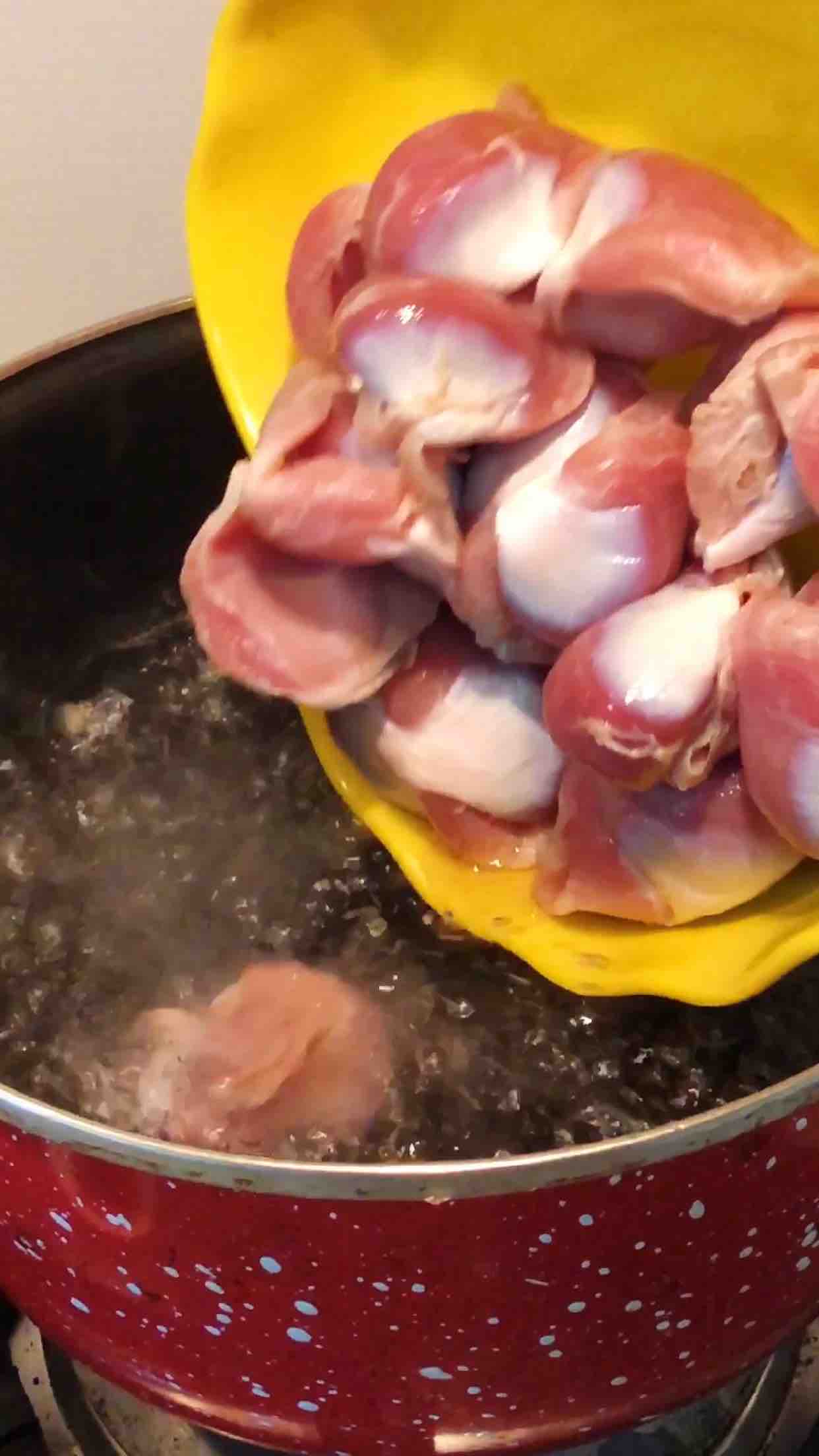 涼拌鴨件的做法-香辣味拌菜譜
